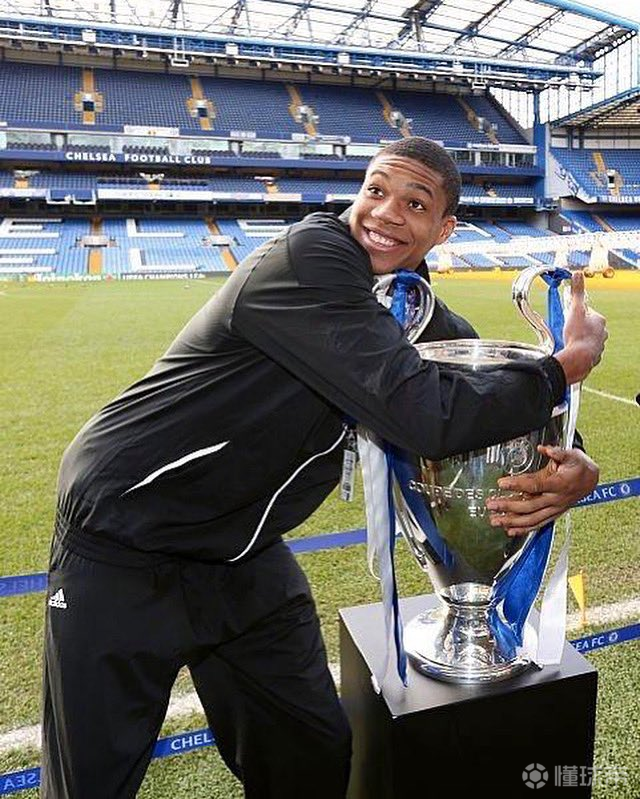 从窗口期拉齐奥调整名单以备中超到字母哥在切尔西比赛中刷新纪录，里尔围绕亚冠单刀错失的简单介绍体育游戏