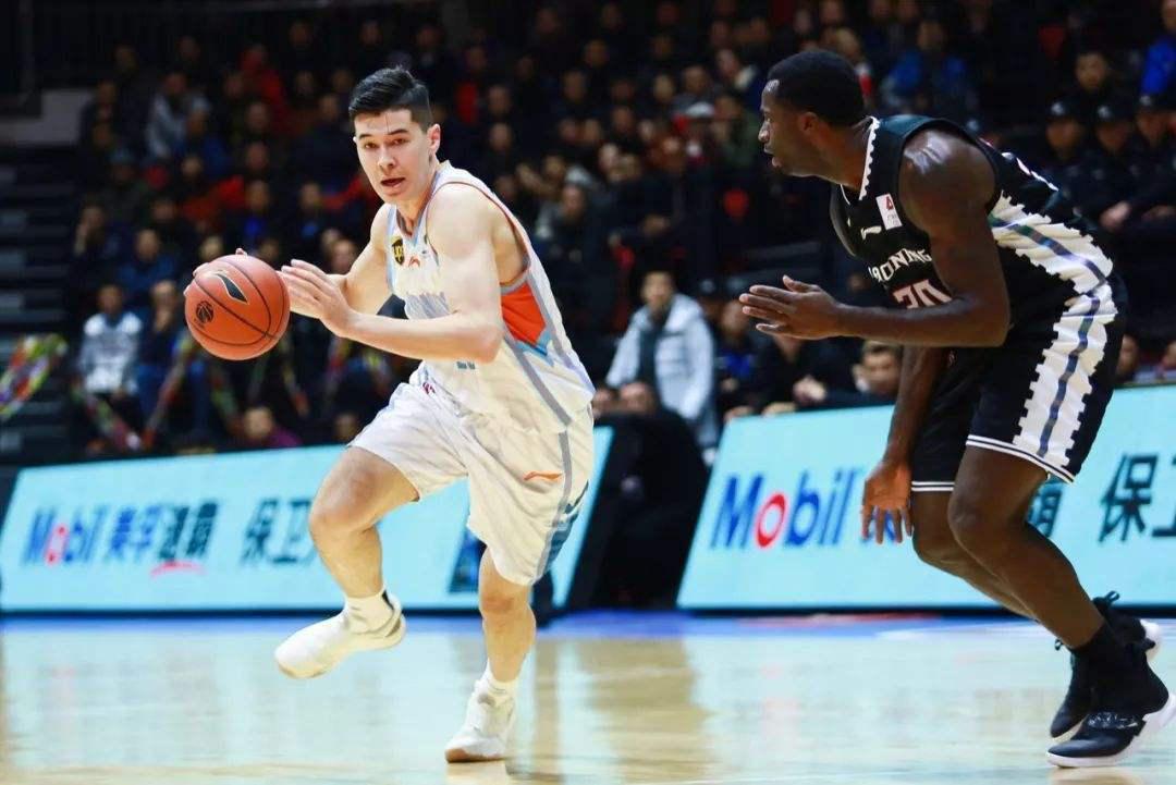 从窗口期拉齐奥调整名单以备中超到字母哥在切尔西比赛中刷新纪录，里尔围绕亚冠单刀错失的简单介绍